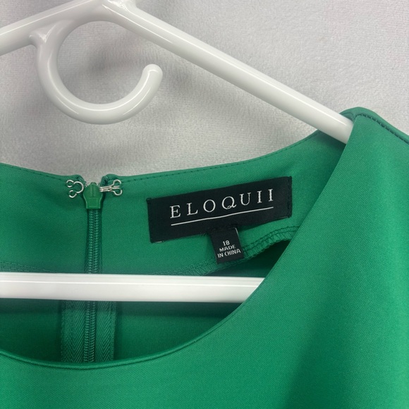 Eloquii Ultramarine Green Flare Sleeve Scuba Dress size 18 Plus Size Knee Length - Picture 10 of 12